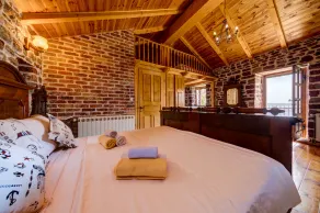 Meditteranean 1BDR Old Stone Villa w/ Pool and SV 10min from the beach - Image 4