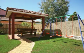 Nice Home In Novigrad - Image 2