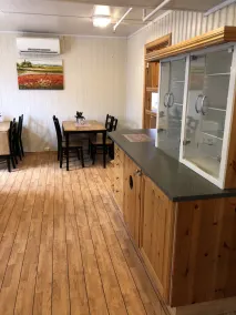 Ami Hotel - Image 5