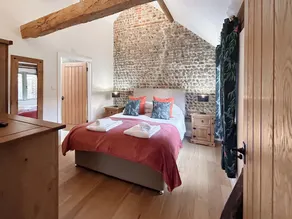 2 bedroom accommodation in Witton, near Happisburgh - Image 4