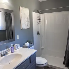 Cozy & Spacious Home Near Downtown Viroqua - 4BR + Bonus Basement Sleeping - Image 2
