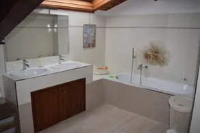 Fantastische Villa mit privatem Salzwasserpool in Toirano bei Loano - Image 3