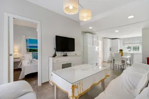 Casa Blanca - Image 5