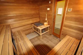 Well Located Studio at Loon Mountain with Pool, Hot Tub and Full Kitchen - Image 3