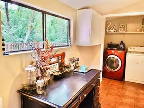 Goldie Locks Approved ~ Walking Distance to Downtown Fort Payne AL. - Image 2