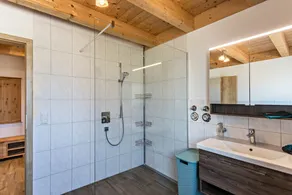 Holiday Apartment Rupertiwinkl with Shared Terrace, Garden and Wi-Fi - Image 3