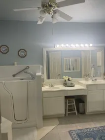 Unwind and Relax 4 Bedroom Stay - Image 3
