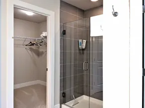 Maison neuve calme de 7 chambres - Image 4