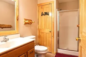 Quaint Clam 2 Bedroom Home - Image 3