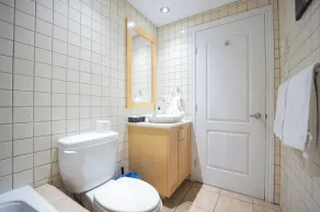 *SPECIAL RATES *  2 bedrooms condo with garage and terrasse - * GREAT LOCATION* - Image 4