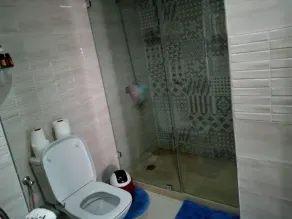 Designer's own home - Image 4