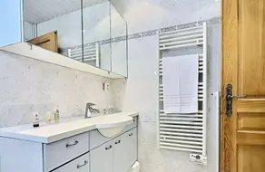 Appartement de charme 6 personnes à Tignes proche des pistes et des commerces dans le quartier du Val Claret. Appartement situé - Image 3
