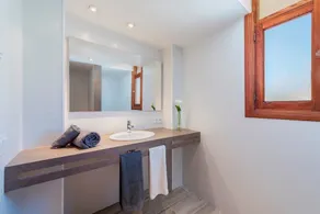 Apartment 'Bressol Miguel 3ºB' with Mountain View, Pool, Balcony, A/C & Wi-Fi - Image 2