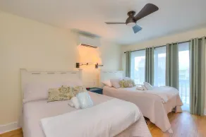 Enjoy a spacious oceanfront duplex at Codfather Unit 2 - Image 4
