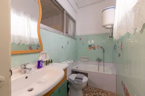The Orestis Old Cottage House - Image 2