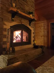 Exceptional Log home on Lake Superior - Near Houghton and Hancock MI - Image 3