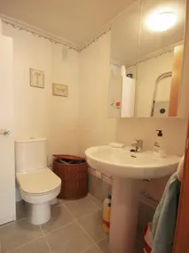 Smuk og komfortabel lejlighed i Javea, Costa Blanca, Spanien med plads til 4 personer - Image 2