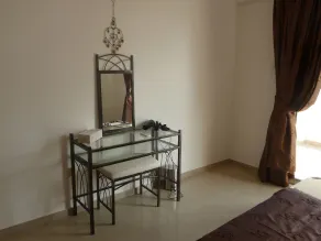 Spacious 1 bedroom apartment, perfect for relaxing or exploring! - Image 5
