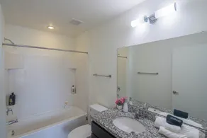 ROVE LIVING/KL - Roosevelt Point - Image 3