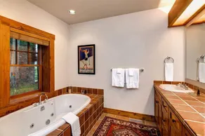 Demeure à la cabine de Moosehead | 2 minutes à pied du village de Teton! Réductions sur 7+ jours - Image 3