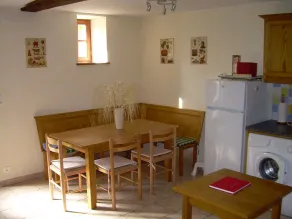 Écurie aménagée avec goût en gîte - Image 5