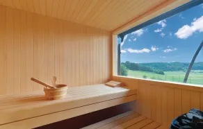 Tolles Haus in Radakovo mit Sauna - Image 2