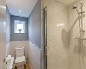 Grade II Listed Historic Town house in East Sussex - Image 4