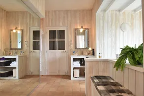Villa in Charrin an der Loire mit Pool - Image 3