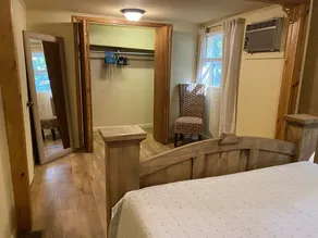 Charming & Pet Friendly! Cabin in Iuka MS- near JP Coleman State Park - Image 5