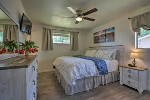 Renovated Open Floor Plan; Walk 2 Downtown & Shops - Image 5