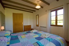 Heated pool, single-storey, rural location. Near restaurants and historic towns - Image 5