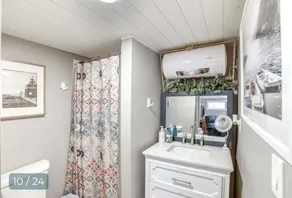 Gray’s Riverside Camp Cabin 2 - Image 3