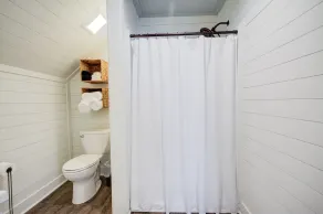 Quaint Carriage House - Minutes from Senoia and Trilith Studios. - Image 3