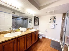 Luxury Large Ocean Front condo with pool North MB - Image 3