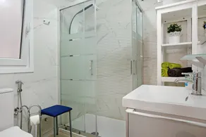Holiday Home 'Beach Studio Apartment Canteras' with Sea View & Wi-Fi - Image 4
