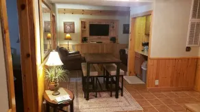 The Lodge - Cozy farm stay with hot tub & breathtaking views 10 min to FL & WBS - Image 4