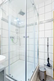 Apartamento novo com vista para a cidadela Petersberg - Image 5