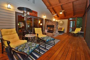 Our Mountain Oasis - Where Christmas Is All Year - Single Story - Pet Friendly - Image 2