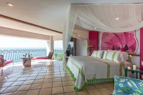 3 Bedroom Luxury Villa, 180 degree Ocean View, Private Heated Pool - Image 2