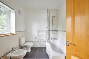 Seaview - Luxury Cottages - Image 2