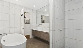 Coastal White House - Image 3