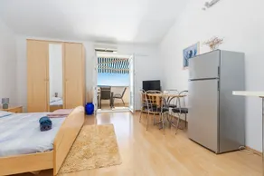 One bedroom apartment near beach Sumpetar, Omiš (A-2808-b) - Image 3