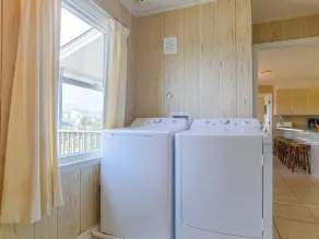 Vara Pelican: 5 BR / 3 BA Beira-mar em Surf City, Acomoda 10 - Image 2