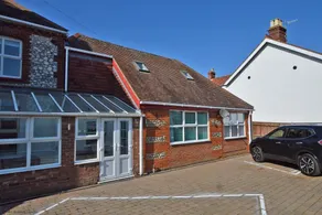 The Annexe on Morris Street - Image 5