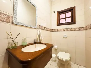 Casa confortavel e bem localizada na Granja Viana - Image 4