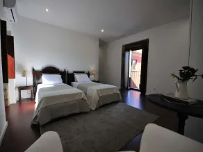 Lovely Esposende Villa | 4 Bedrooms | Villa Cocola | Ping Pong Table | Great Pool Area - Image 5