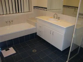 Kooroora House -Spa Bath-Pool- Table de billard - Image 3