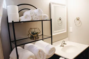 🌟HOT TUB🌟Game Room  Getaway Private Home Near Greer Seasonal Pool - Image 4