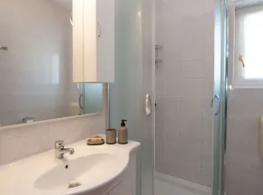 Apartments Mirjana IKA - Image 4
