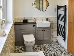 4 bedroom accommodation in California, near Scratby - Image 4